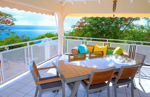 Bouillante House | LIGHTHOUSE VILLA - (SPA, BEACH)