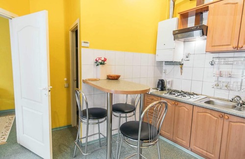 Old Town Apartment | Like Home Apartments - 2 rooms with balcony