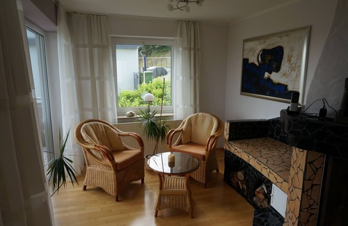 Langscheid House | Like new EFH for 6 pers. with garage in close proximity to Sorpesee