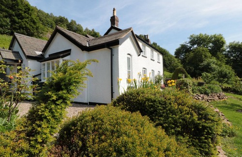 Malvern Cottage | Lilac Cottage