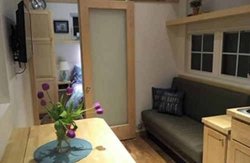 Candler Cottage | Lilac Cottage