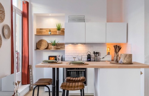 Wazemmes Apartment | Lille Centre comfortable, equipped apartment!