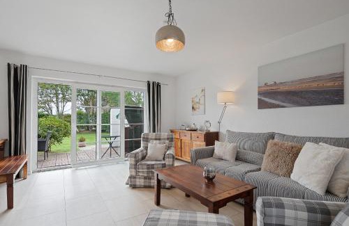 St. Peter-Ording House | Lille Dröm Reetdachhaus Lille Dröm