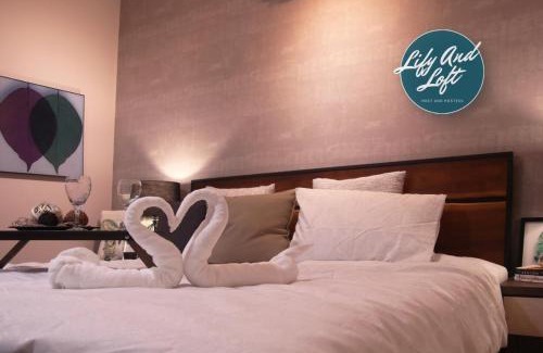 Kampung Kerinchi Apartment | Lily and Loft - KL Gateway Bangsar LRT, WIFI, Netflix