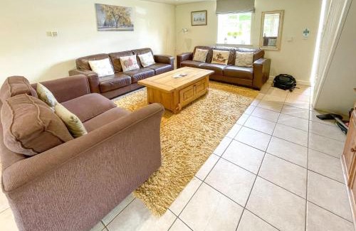 Nassington House | Lily Pad 2 - Uk43901