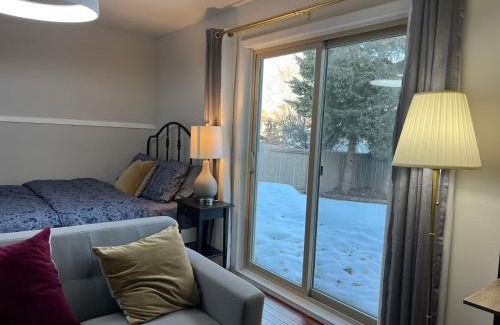 Southwest Calgary House | Lily room near golf and banff newly renovated VERY Quiet