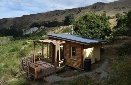 Broomfield Ski Chalet | Lime Hut with wood burning sauna - Waipara Narrows