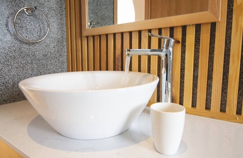 Cam Thanh Bed & Breakfast | Lime Villa - TriplenRilassati e ricaricati in quest'oasi di quiete ed eleganza.