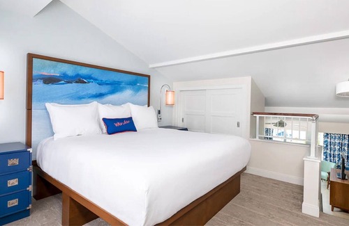 Flag Hill Apartment | Limetree Studio Loft in St Thomas