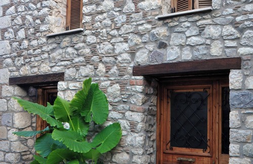 Limni Apartment | Limni Stone Apartments – Seaside Horizon