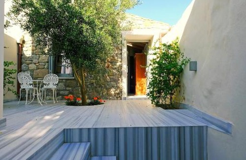 Myrina Apartment | Limnos Experience