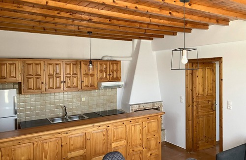 Ano Mera House | LINA'S HOUSE