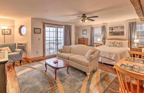Lincolnville Apartment | Lincolnville Studio w/ Ocean-View Balcony!
