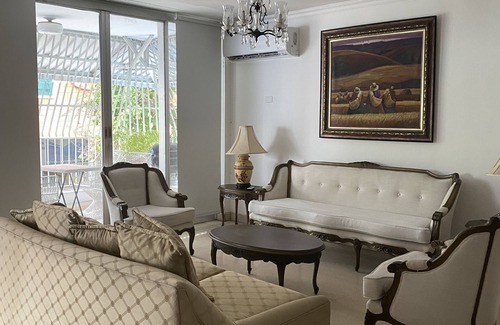 Marbella Apartment | Lindo Apartamento a dos cuadras de la Cinta Costera