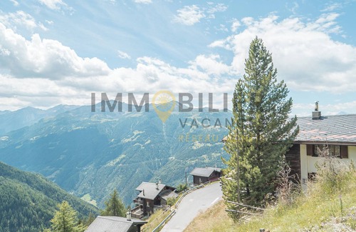 Chandolin Apartment | Linen is not included in the service. We provide, if desired, linen packages including bed linen, ba