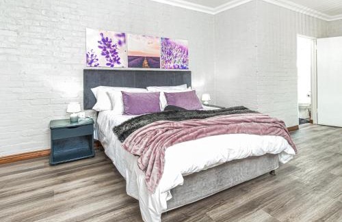 Centurion Bed & Breakfast | Links & Lavender