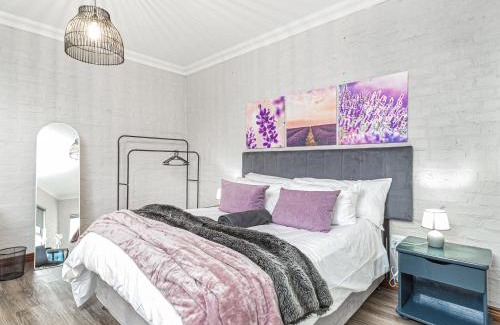 Centurion Bed & Breakfast | Links & Lavender