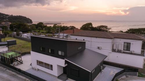 Nagawa House | Links seaside resort -ビーチまで徒歩1分&サウナ完備-