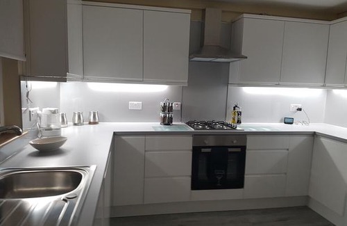Linlithgow Apartment | Linlithgow Loch Apartment