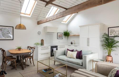 Stamford House | Linseed Barn- Stamford Holiday Cottages