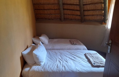 Lesotho Cabin | Liphofung cave chalets