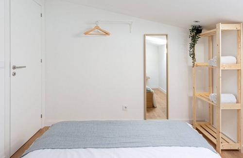 Bairro da Serafina Apartment | Lisbon Modern Flat near Park, Easy Access to the Centre
