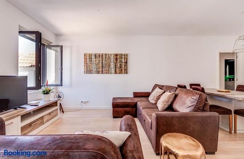 Santa Catarina Apartment | Lisbon Palace Apartment