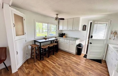 Beaver Dam Cabin | Little Beaver Lake View Retreat