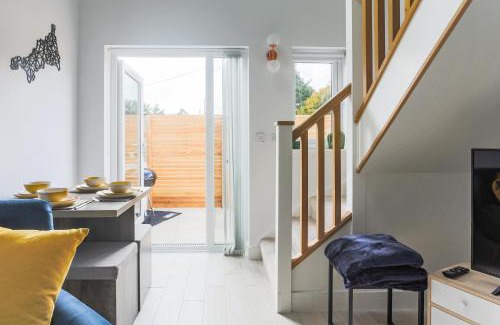 Playing Place House | Little Cedars House