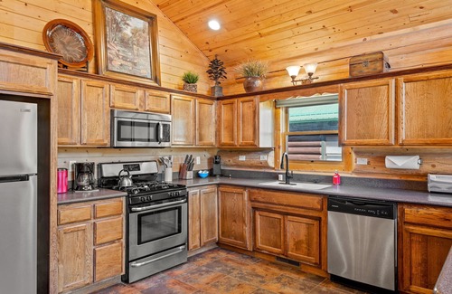 Greer Cabin | Little Colorado Lodge (Cabin 175)