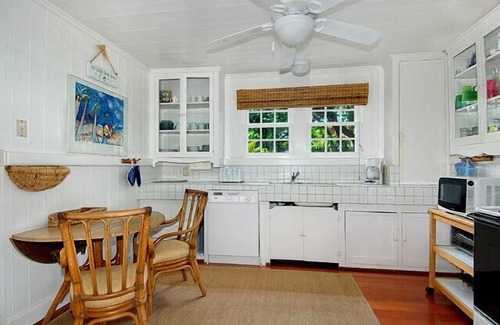 Poipu House | Little Grass Shack, A/C in bedrooms