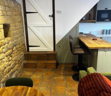 Banbury Apartment | Little House Annexe