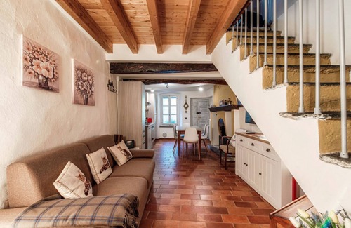 Sala Comacina House | Little house in the heart of Sala Comacina (WILLOW HOUSE)