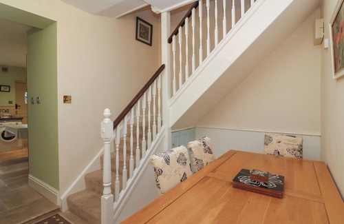 Upton St. Leonards Cottage | LITTLE NOO, family friendly, with open fire in Gloucester