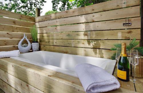 Matchams Cabin | Little Paddock