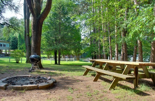 Lake Delton House | Little Ponderosa on Lake Delton