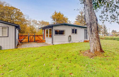 Coos Bay House | Little Wygant Road Retreat