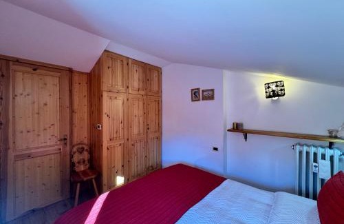 Borgata Sestriere Apartment | Liuby Home