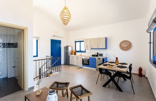 Kea Villa | Live in Blue - Cobalt Private Pool & Magic Views