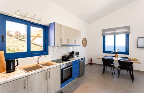 Kea Villa | Live in Blue - Cobalt Private Pool & Magic Views