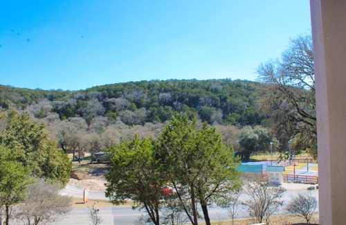 New Braunfels Villa | Live Life from a Birdseye View!