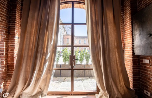 Lucca Historical Center House | Live the magic of Lucca’s historic center in a real stunning 11th-century tower
