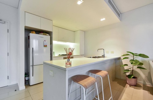 Darwin City Centre Apartment | Live Work Play Darwin Waterfront