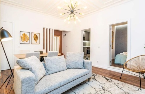 Santo Estevao Apartment | Lively 2 Bedroom Apartment in Iconic Alfama!