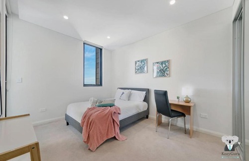 Liverpool Apartment | Liverpool Modern 1 Bed Studio with great view B