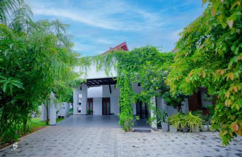 New Town House | Livin Lush