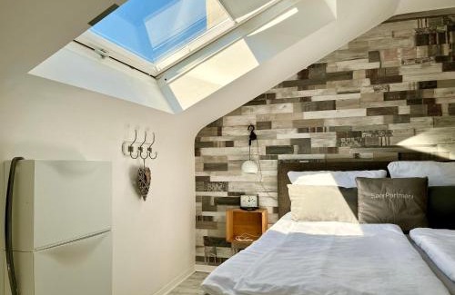 Am Staden Apartment | Living at Saarpartments - AdultsOnly - Business & Holiday Homes with Kitchen for Long- and Short Term stay, 3 min to St Johanner Markt and Points of Interest