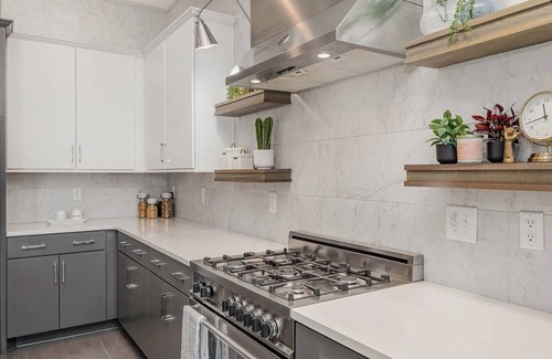 Edgehill House | Living It Up in Edgehill Nashville! Amazing Downtown Rooftop!