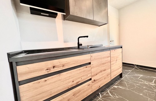 Sudliche Innenstadt Apartment | LIVING SOLUTION 24 nIm Ludwigshafen Zentrum