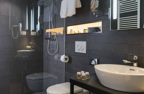 Zagreb Hotel | Livris Hotel
